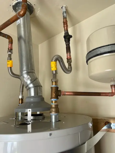 Water heater installation and plumbing repair in Congress Park